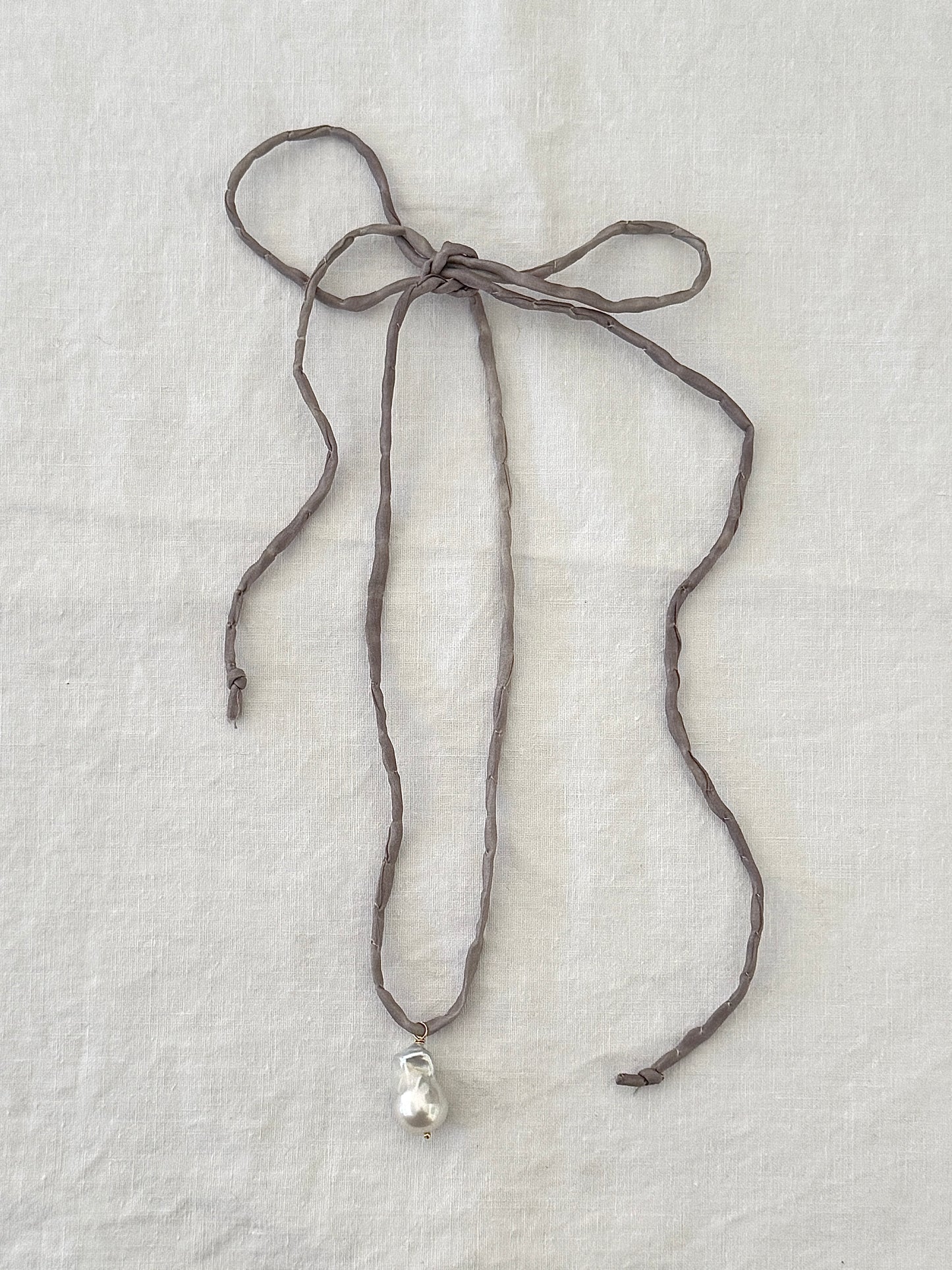 Perle on Silk