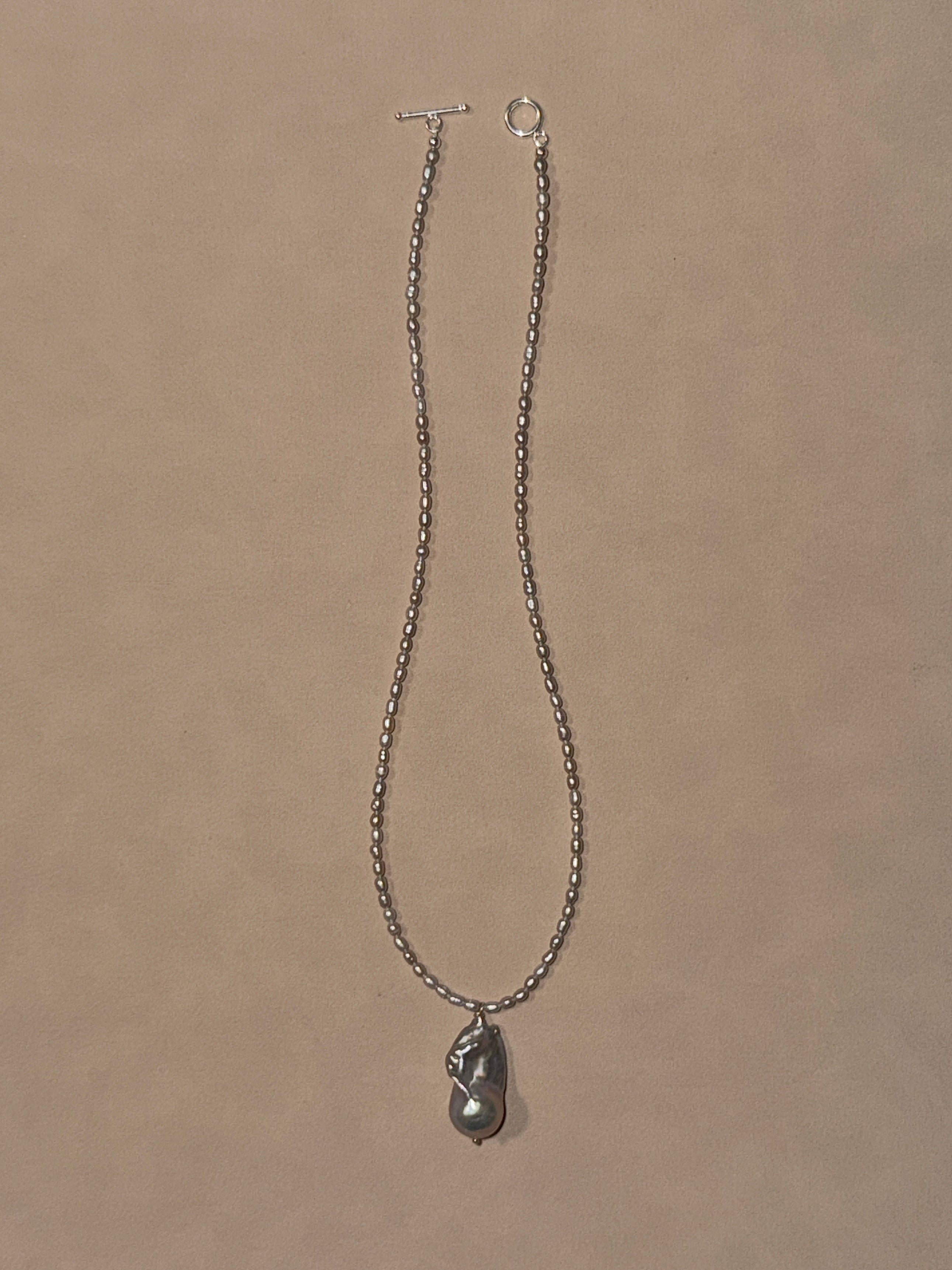 Aurora Necklace in Gray