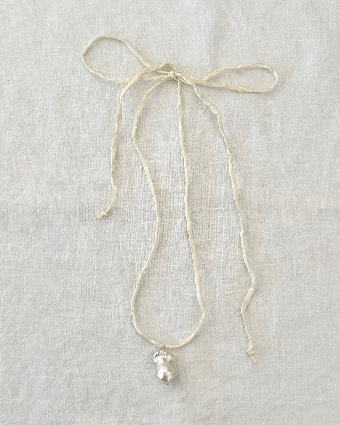 Perle on Silk